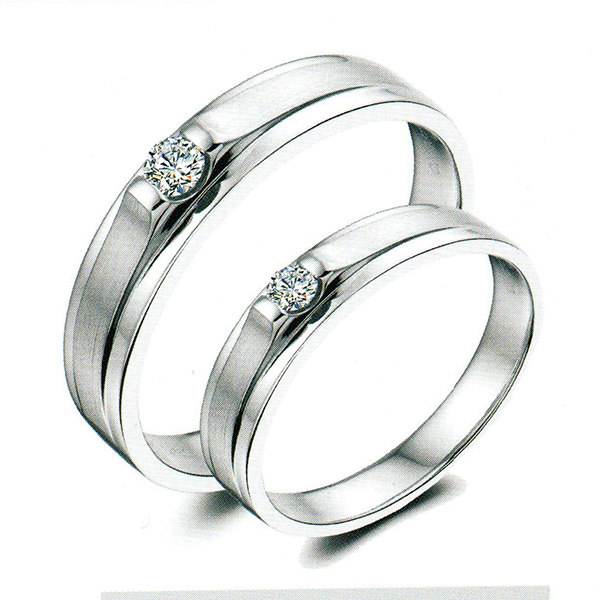 ผลงานรับสั่งทำจากโรงงานจิวเวลรี่แหวนคู่แต่งงานแหวนตัวเรือนทองคำขาวฝังเพชรแท้1531