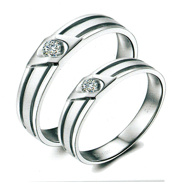 ผลงานรับสั่งทำจากโรงงานจิวเวลรี่แหวนคู่แต่งงานแหวนตัวเรือนทองคำขาวฝังเพชรแท้1536