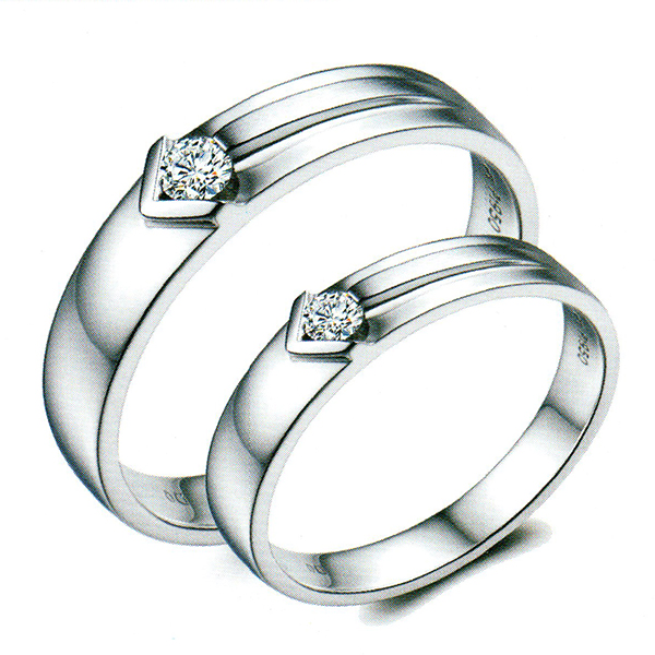 ผลงานรับสั่งทำจากโรงงานจิวเวลรี่แหวนคู่แต่งงานแหวนตัวเรือนทองคำขาวฝังเพชรแท้1555