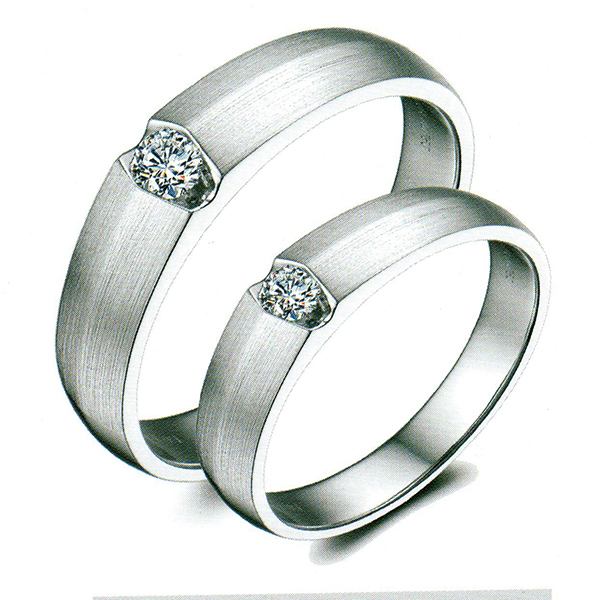 ผลงานรับสั่งทำจากโรงงานจิวเวลรี่แหวนคู่แต่งงานแหวนตัวเรือนทองคำขาวฝังเพชรแท้1556